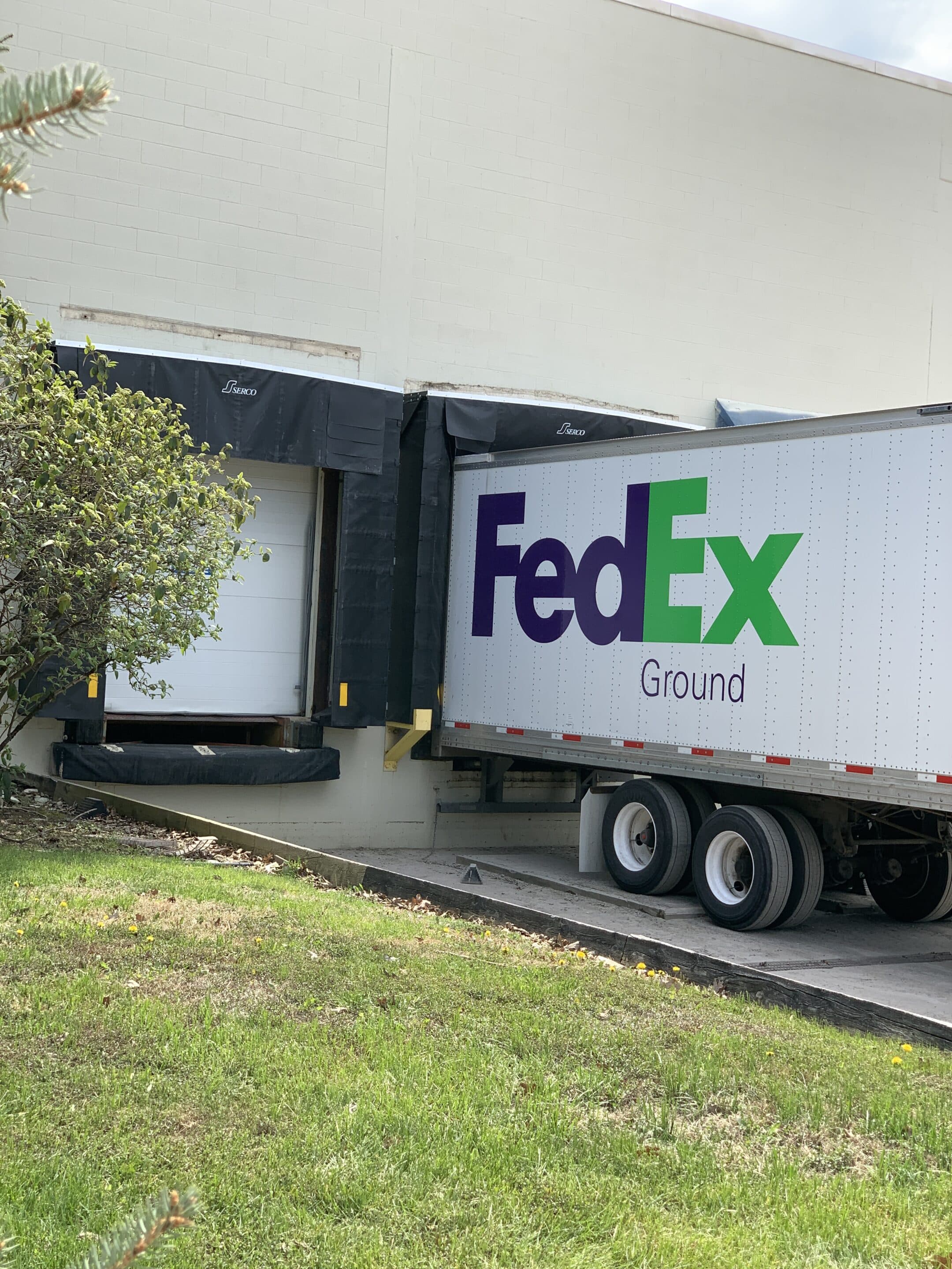 FedEx Ground truck being loaded with online orders from lite prepcenter clients, who can take advantage of new options from FedEx 
