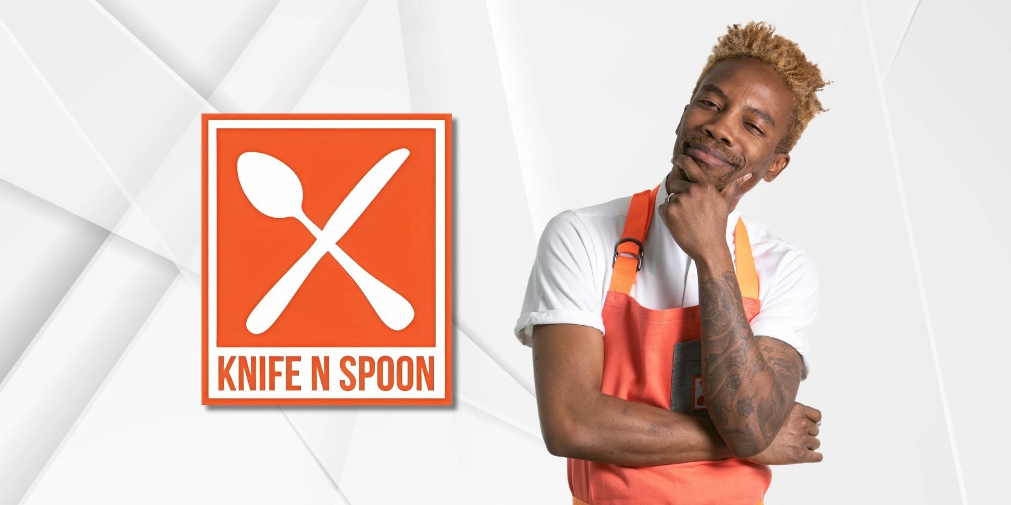 Image of a retail store shelf containing vitamins and supplements. 